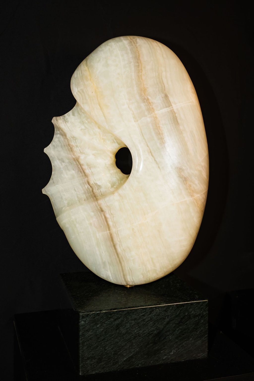 Graham Radcliffe Sculpture -Nebula