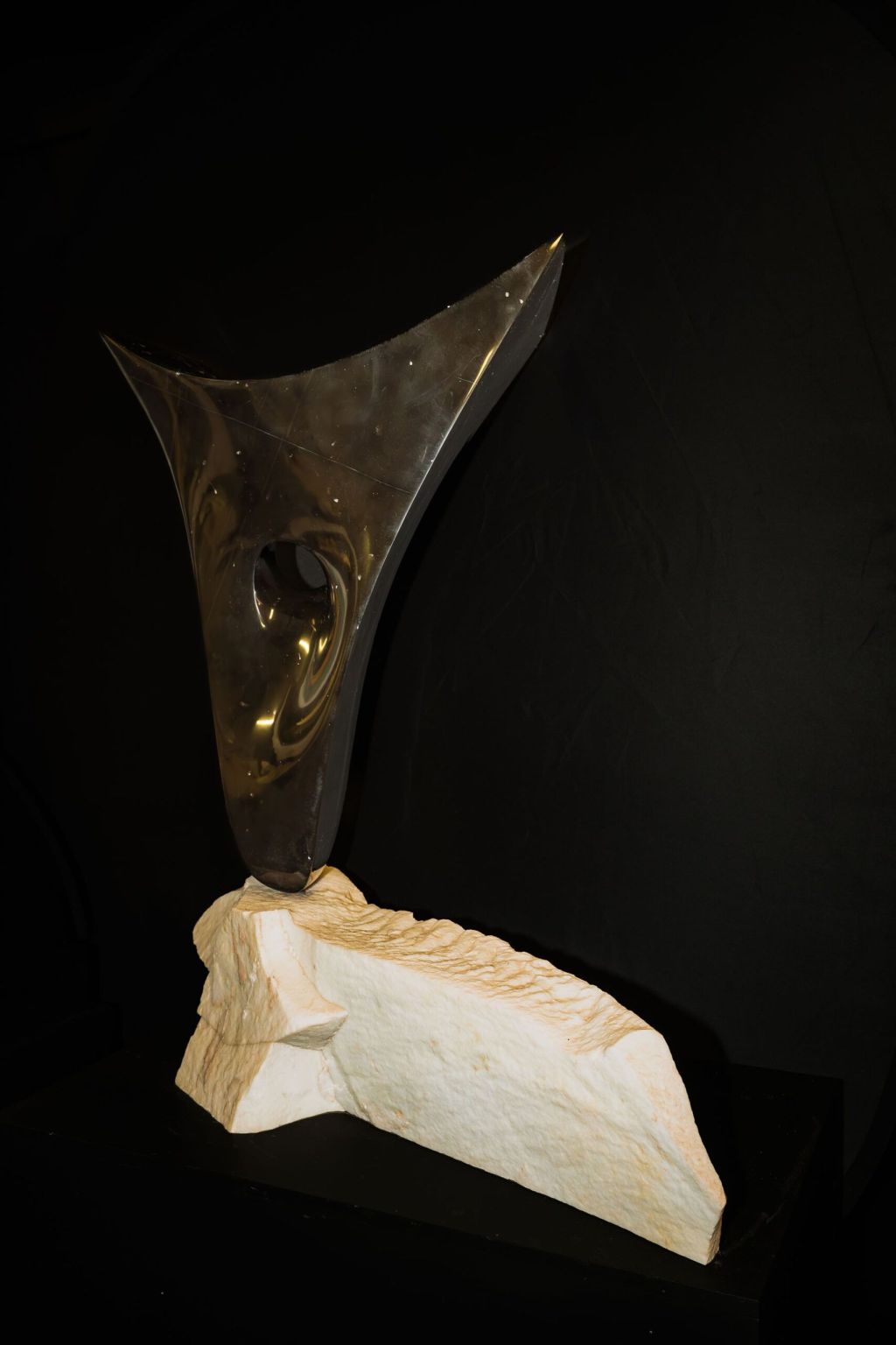 Graham Radcliffe Sculpture-Cosmic Antenna 2